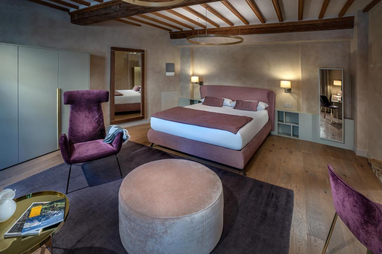 Il Cortile Di San Michele Bed & Breakfast Guarene Exterior foto