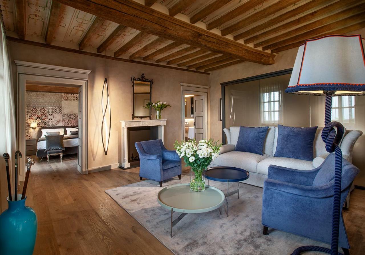 Il Cortile Di San Michele Bed & Breakfast Guarene Exterior foto